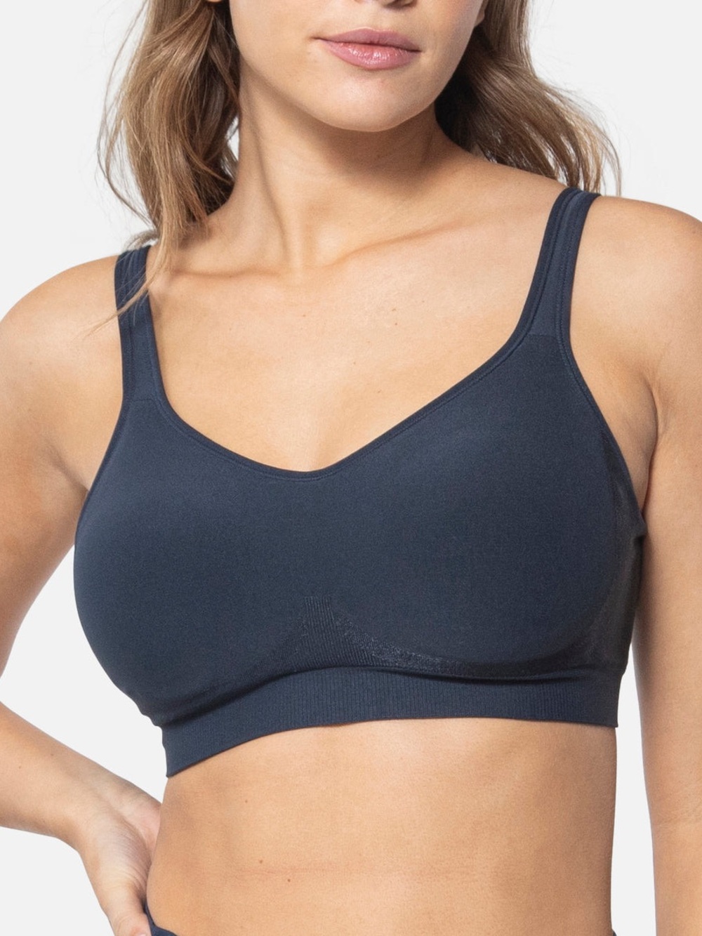459 THE COMFORT SHAPING BRA WITH ADJUSTABLE STRAPS
NAVY